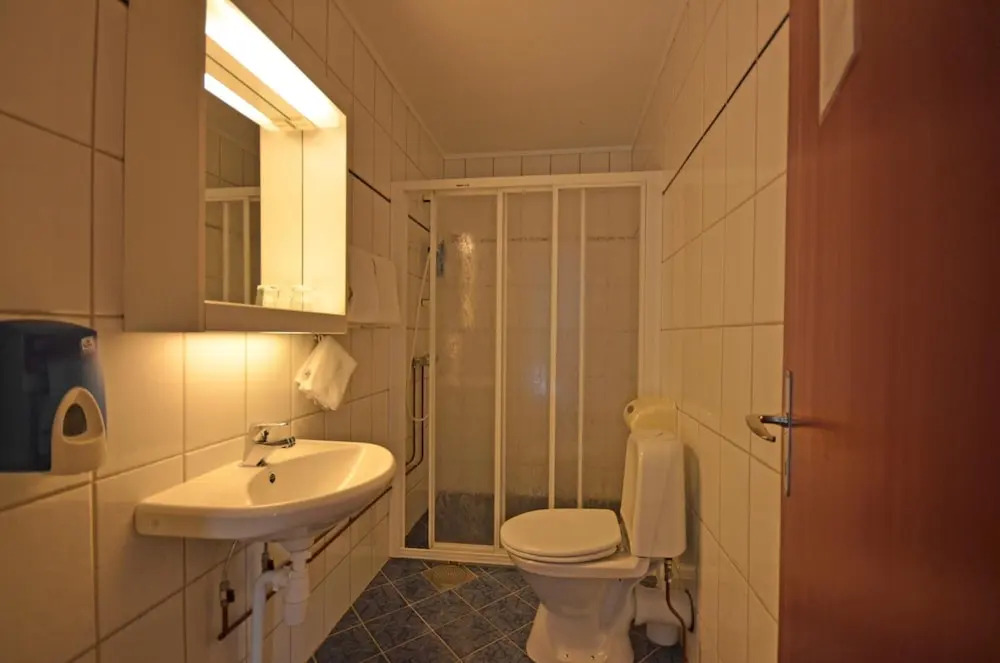 Reisafjord Hotel