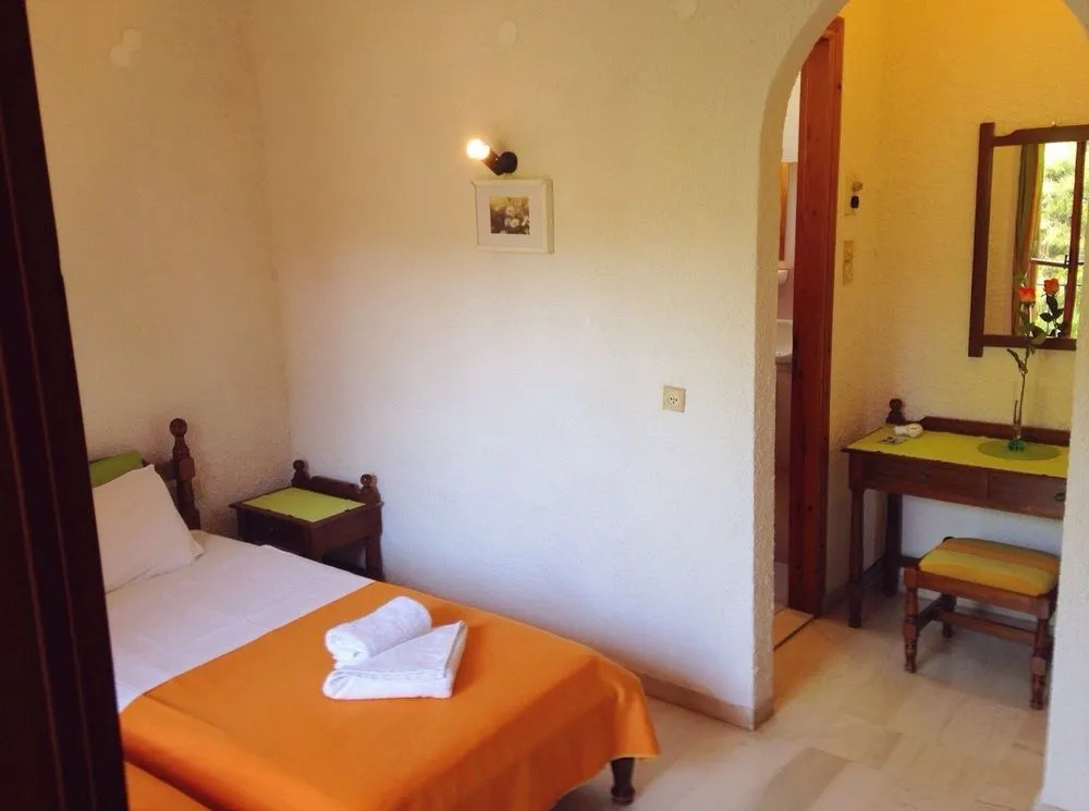 Artemis Rooms