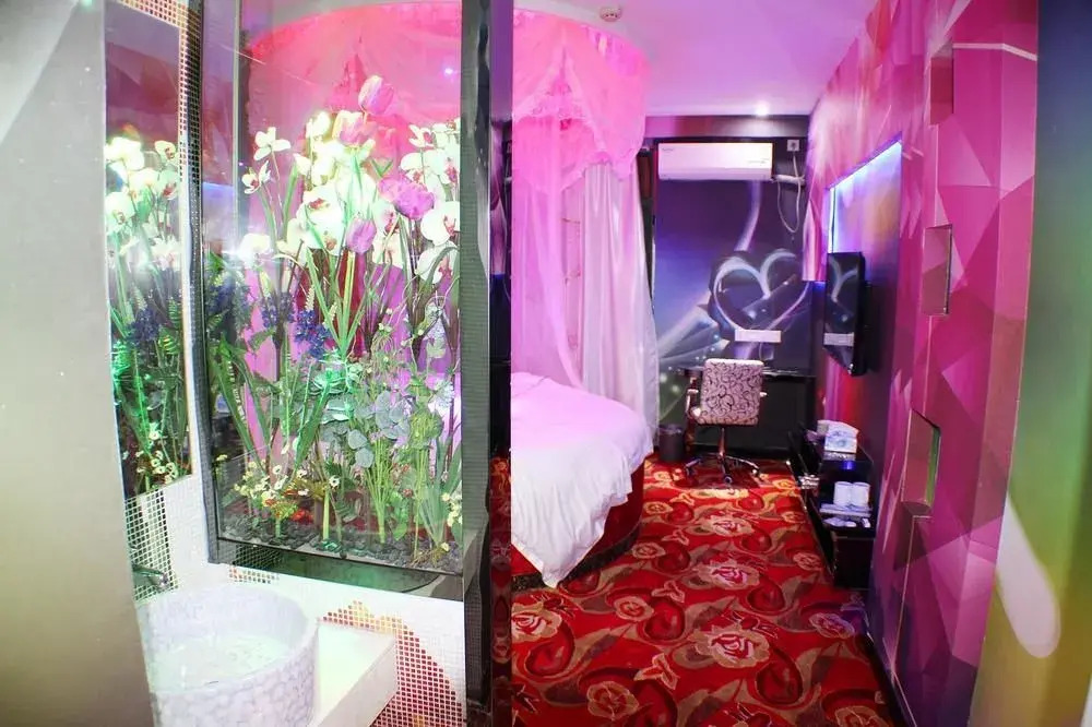 Yandang Theme Hotel