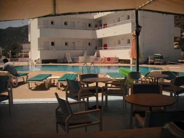 Antonis Hotel