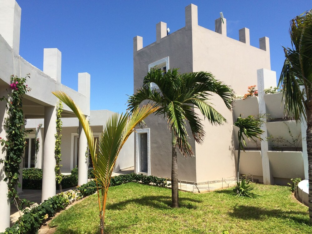 Life Resort St.Thomas Royal Palm