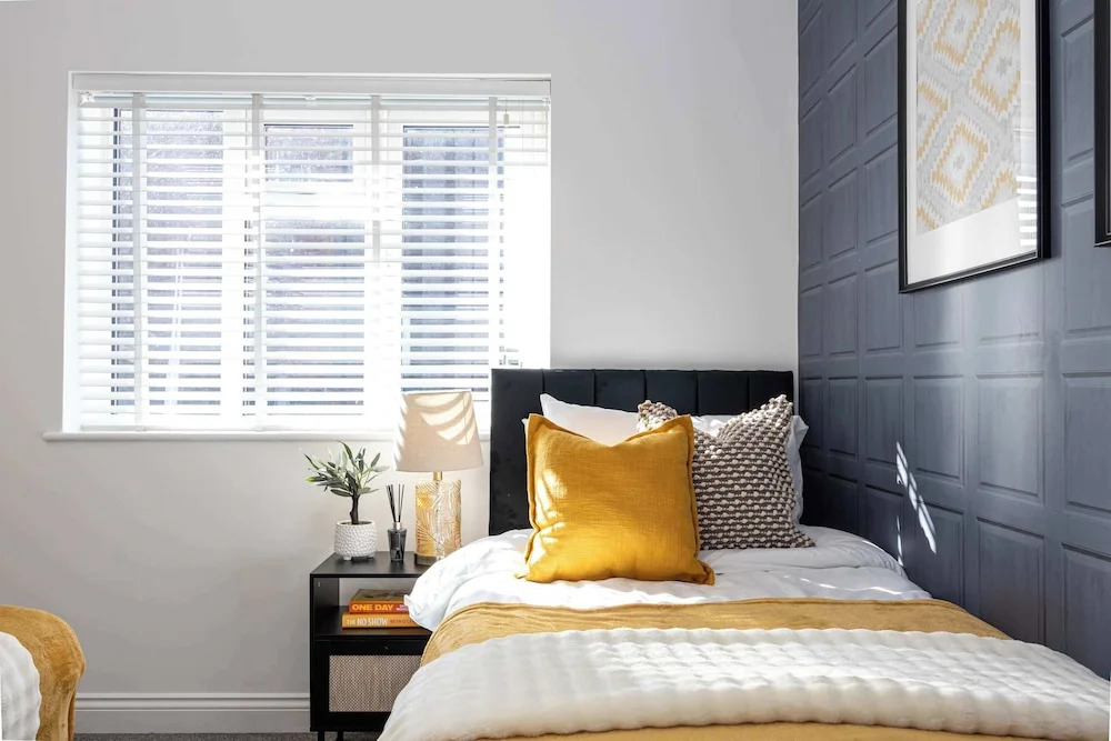 Cosy Apartment in the Heart of Sale