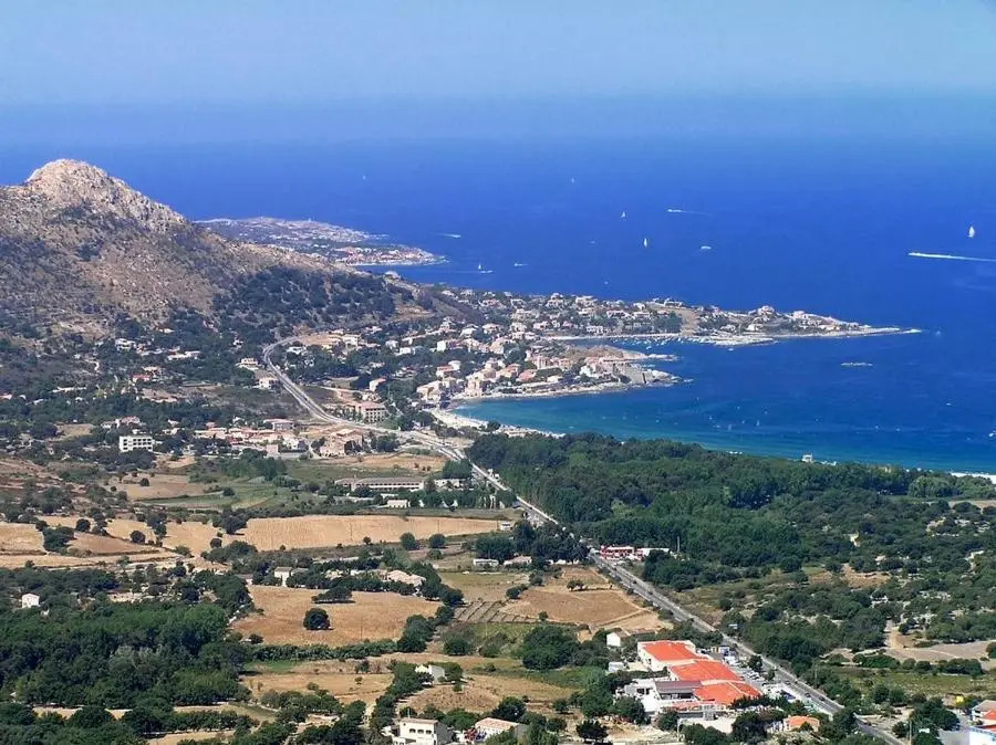 Studio tout équipé de 27m2, à 100m de la mer, et 500m des commerces