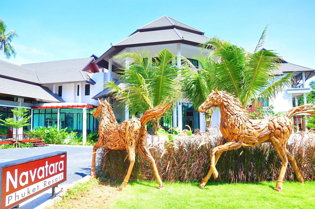 Курорт Navatara Phuket Resort