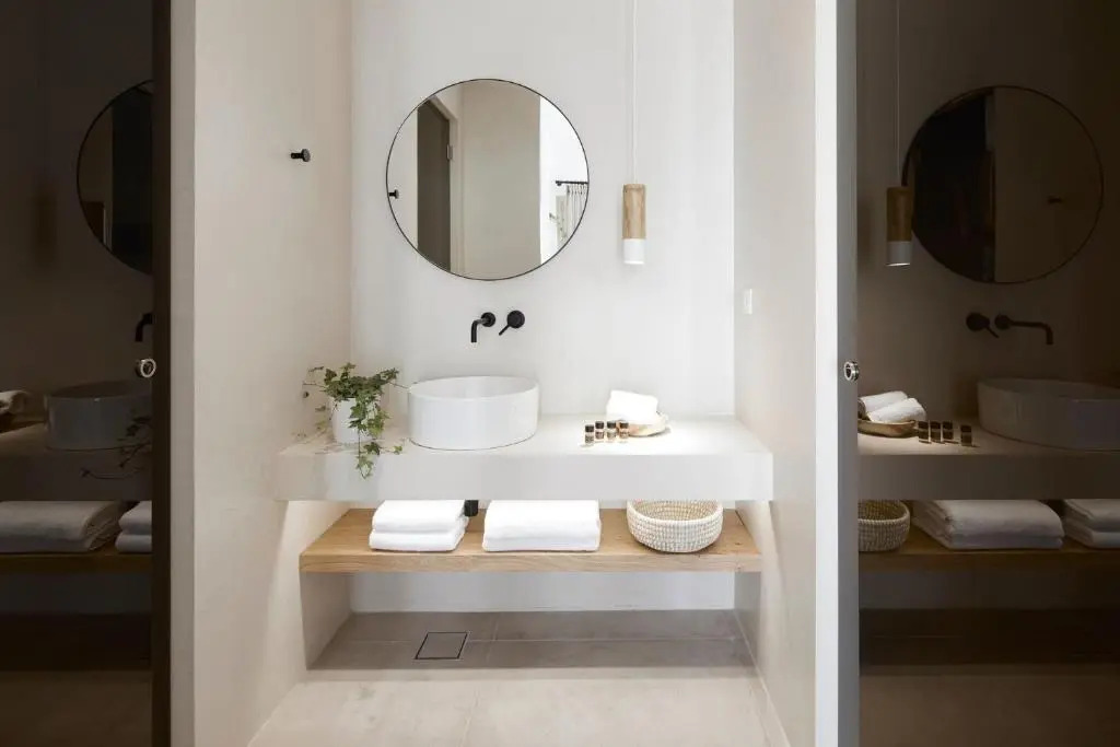 Luxury Milos Apartment Superior Suite 1 Bedroom Well Furnished Interior Adamanta