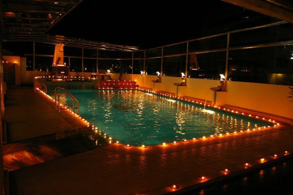 Gokulam Park Hotel & Convention Centre