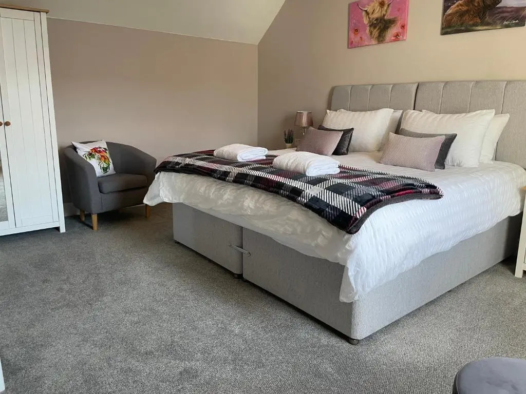 Whinburn Guest House