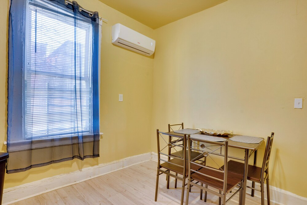 2 Mi to Rutgers University! Urban Hub Near Parks