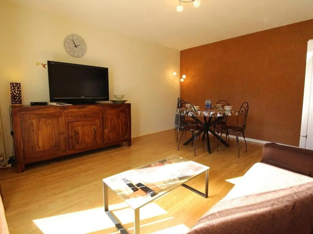 Appartement Bagnères-de-Luchon, 2 pièces, 4 personnes - FR-1-313-195