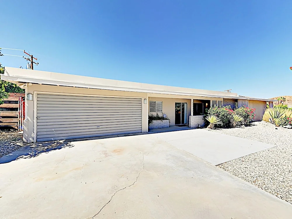 New Listing! Chic & Spacious Home W/ Pool Home