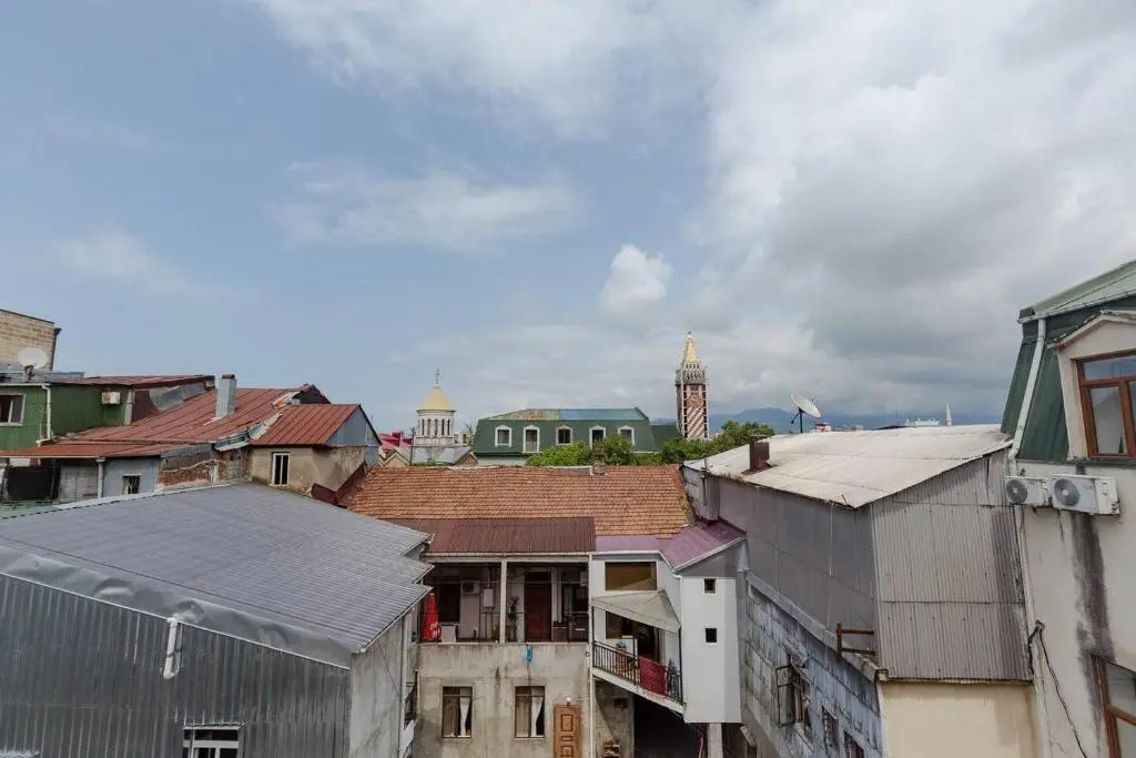 Apt in Old Batumi 2 min from Piazza