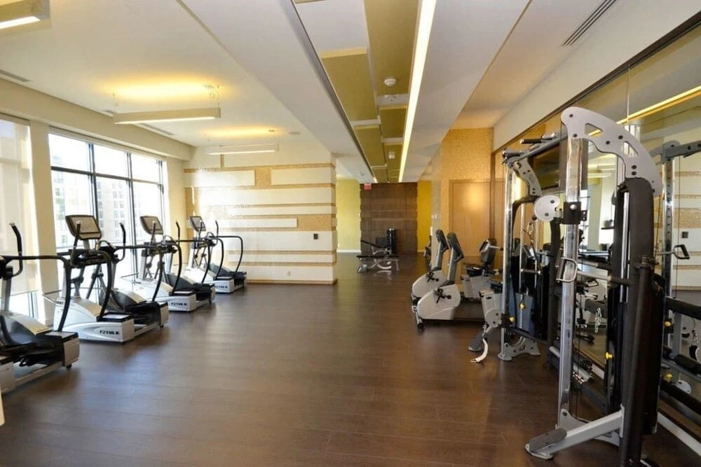 N2N Suites - Heart of the City - Downtown Suite offered by Short Term