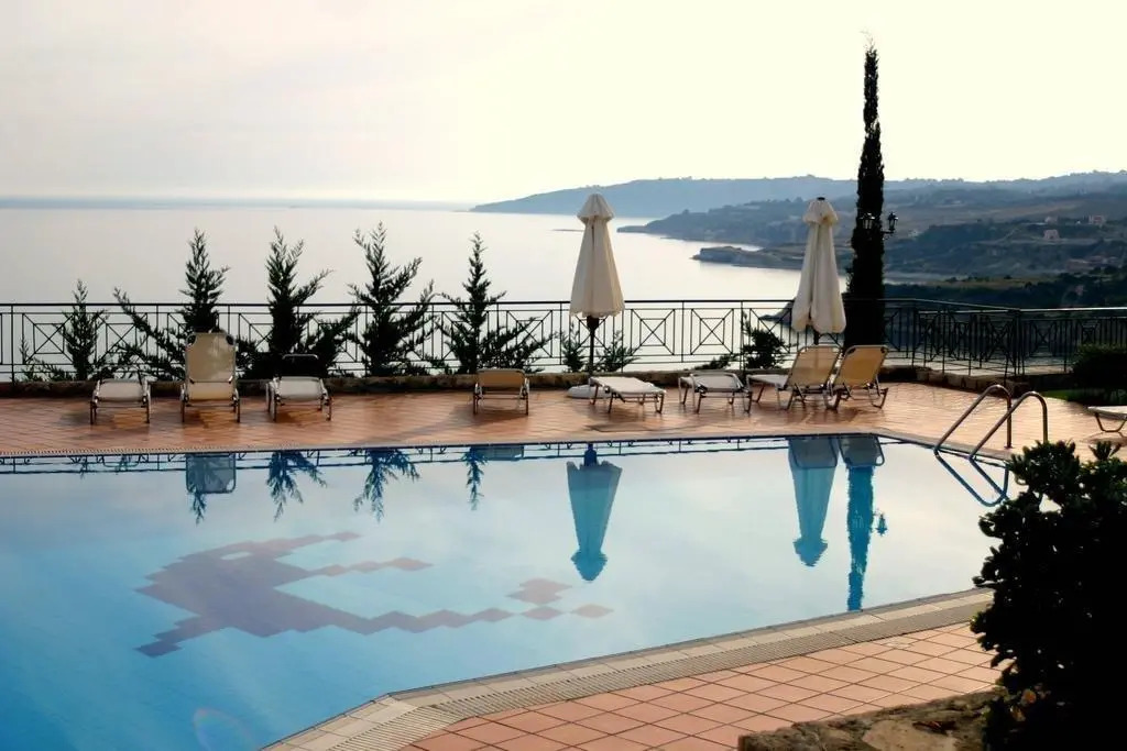 Afrato Village Sea View apartments