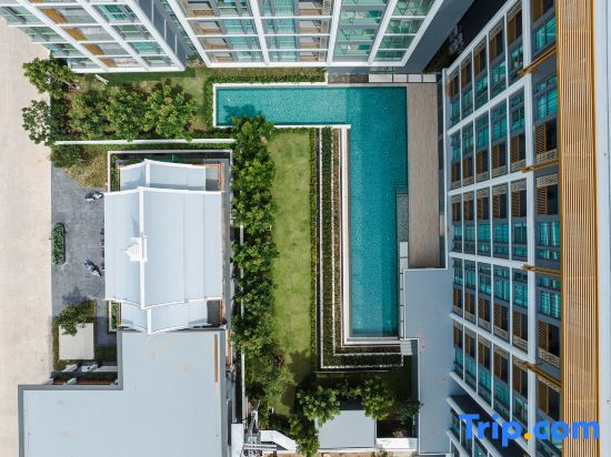 Suite Melos 2BR | Pool & Gym Access | Ozone