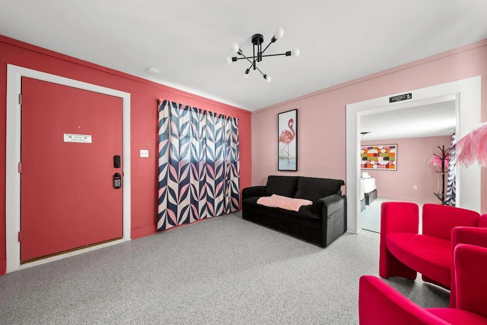 The Pink Flamingo