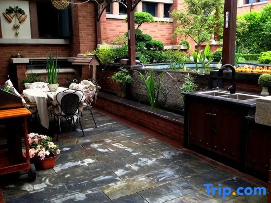 Yujian Homestay (Xia Da Student Apartment)