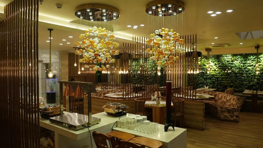 De Glance Hotel