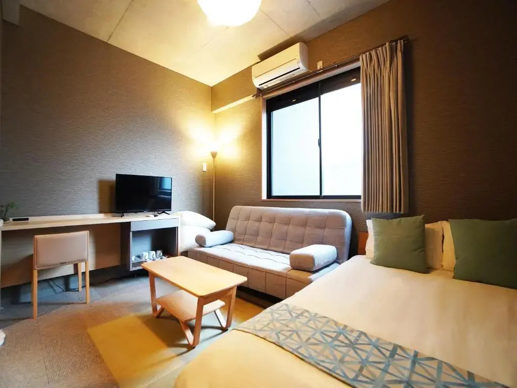 s Base shijo-omiya