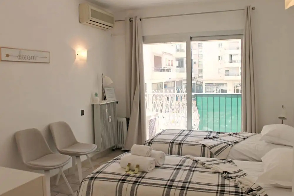 Viva Riviera Cosy 1 Bedroom with balcony