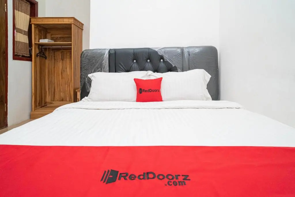 Hotel O D&a Guesthouse Syariah And Rent Car