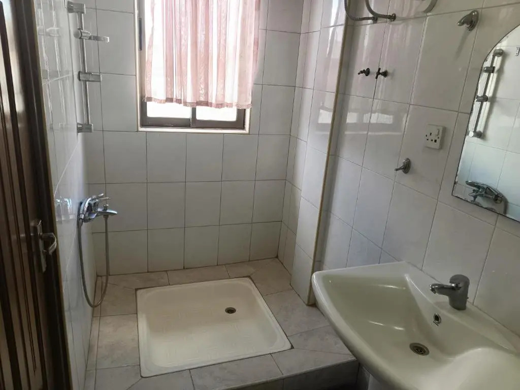 PRESTIGE Guesthouse ,Ksi