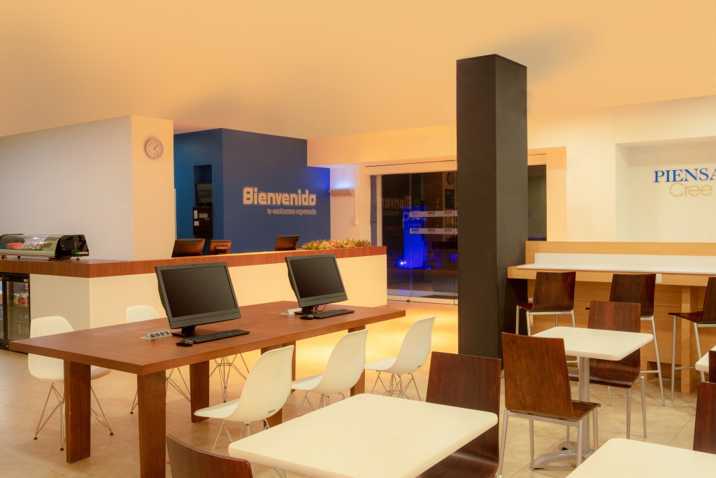One Cancun Centro
