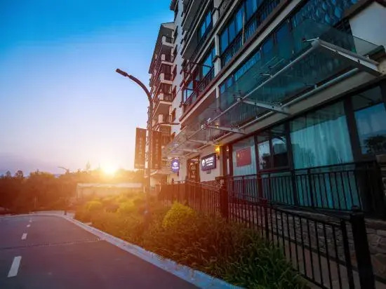 Sunshine Penisula Hotel