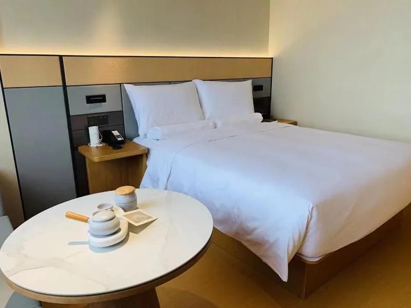 Orange Hotel Shanghai Meilong Wanhui International Plaza