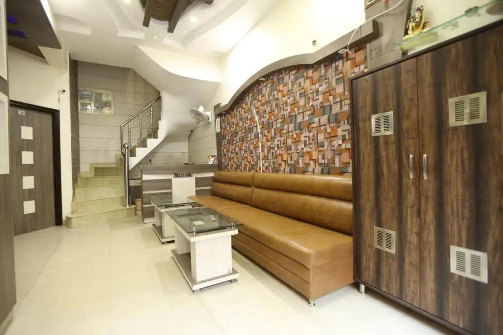 Hotel Malhotra inn 50 Meter from Golden Temple