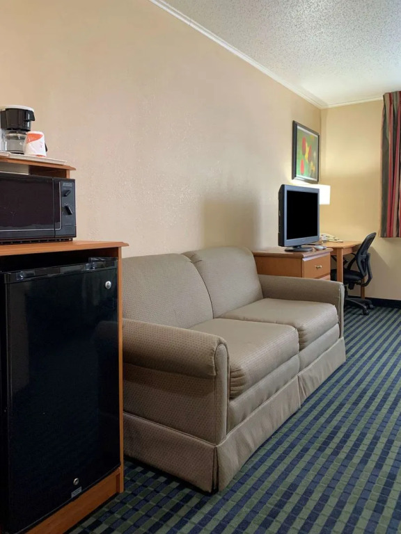 Quality Inn Ottawa near Starved Rock State Park