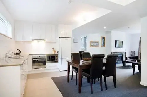 Snowgoose Apartments