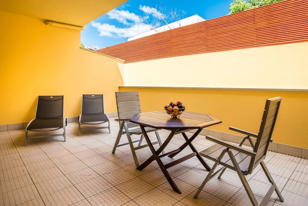 Netos Terrace Apartments