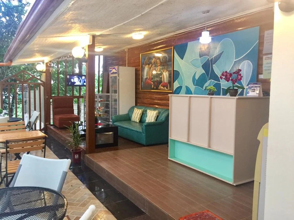 Ace Traveller's Inn