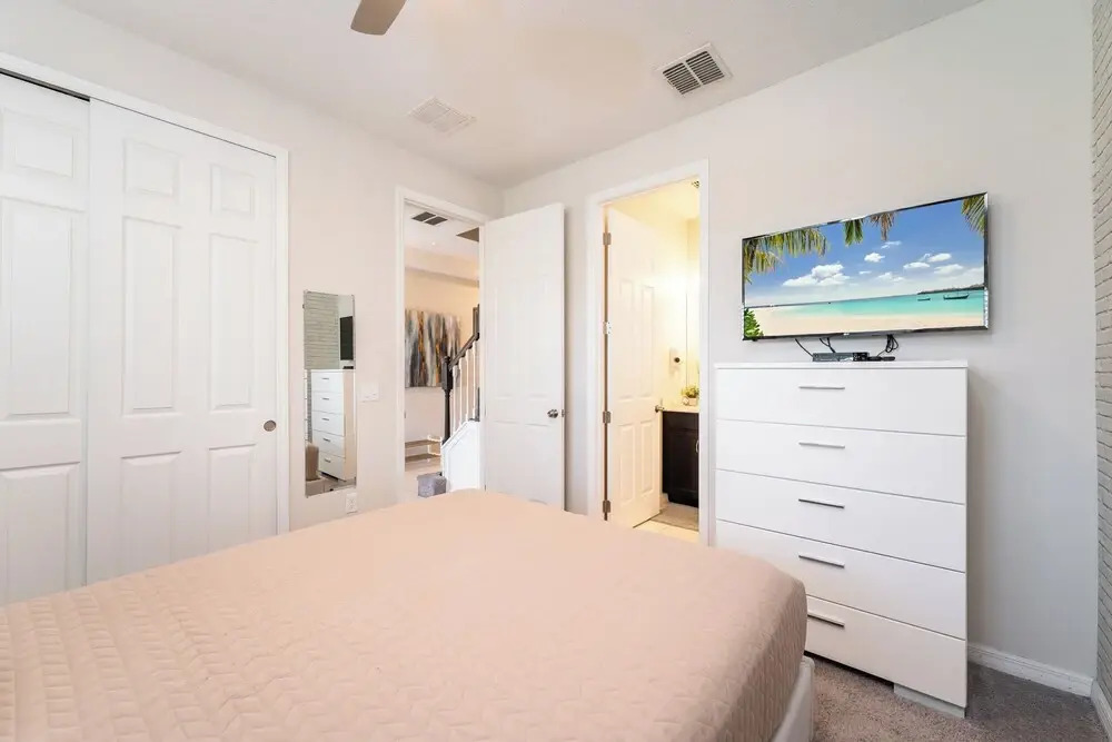 Stunning Sunsets & Private Pool 7BD
