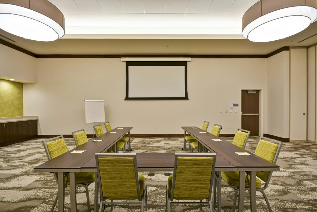 Home2 Suites by Hilton Dallas Downtown at Baylor Scott & White