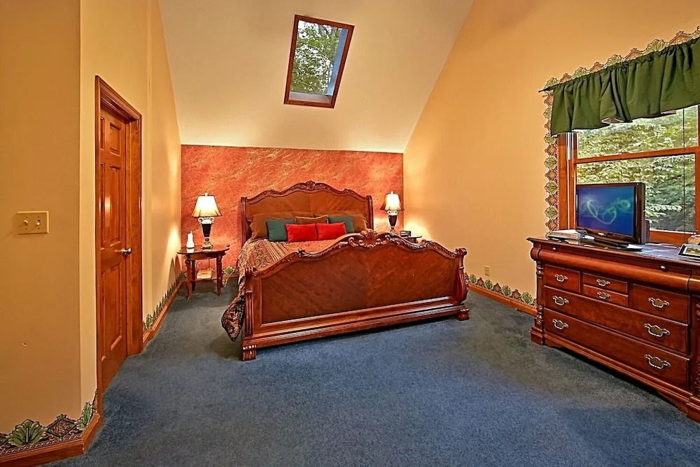 Sanctuary - 3 Br Cabin