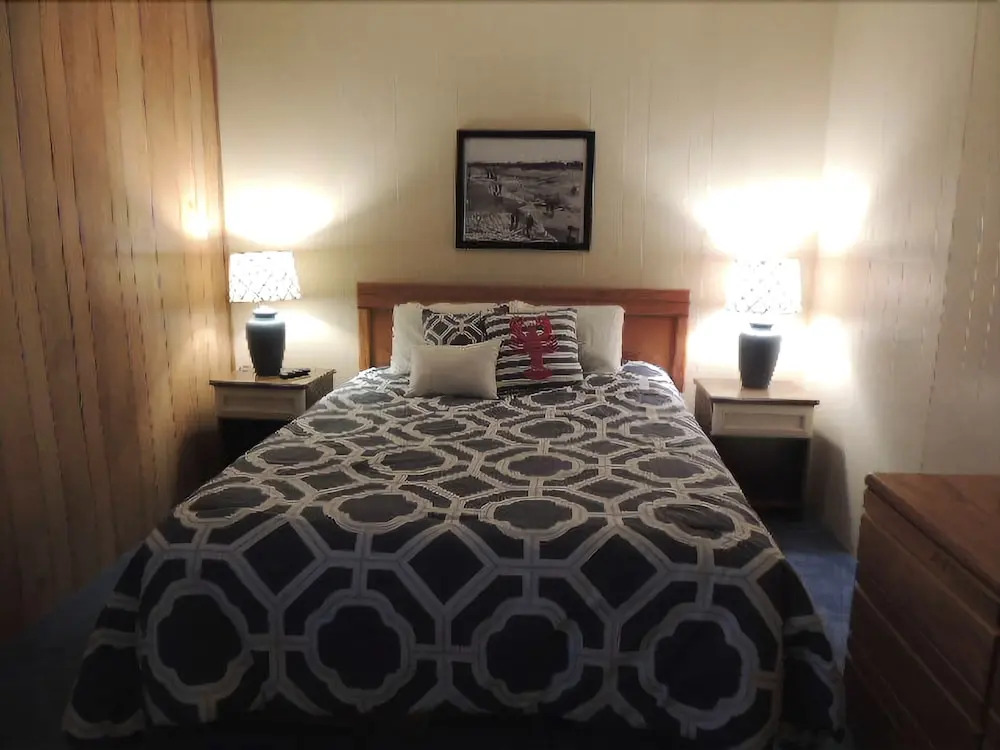 Beach View Condo - Two Bedroom Condo