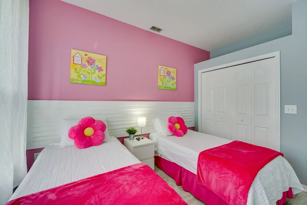 6 Mi to Disney: Home w/ Pool + Game Room!
