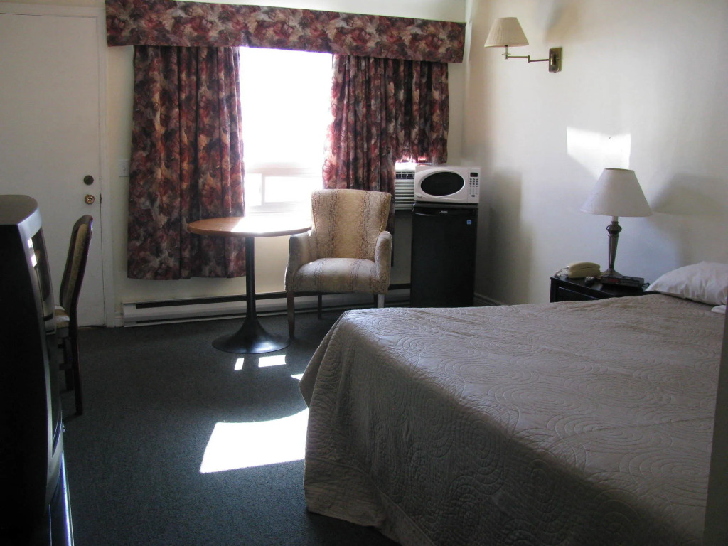 Prospect Inn