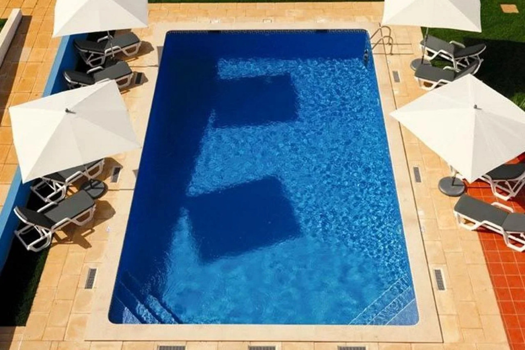 Vicentina Hotel