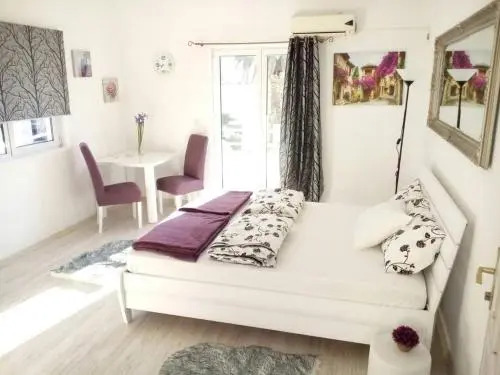 Apartments Jadran