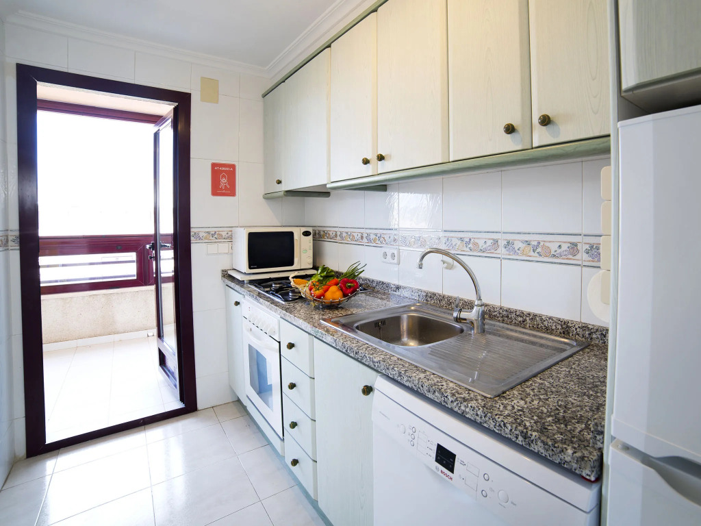 Apartment Topacio I by Interhome