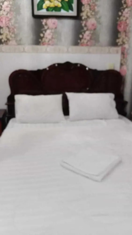 Unique Hotel Management Service