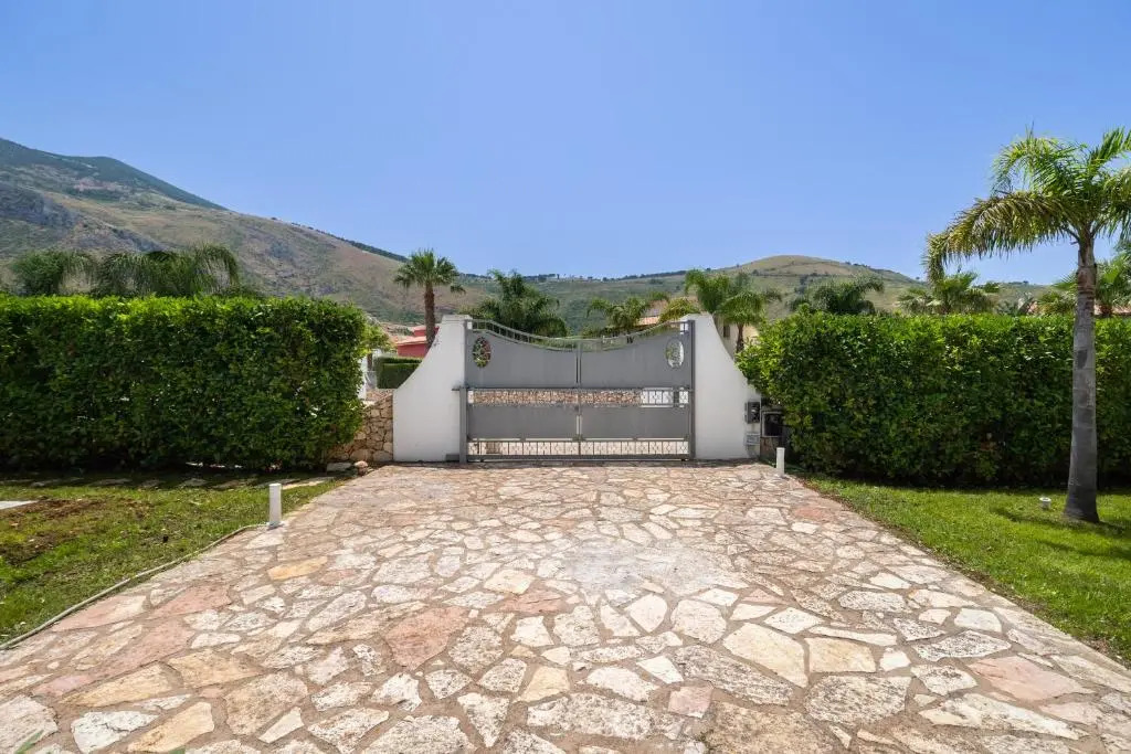 Villa Essenza
