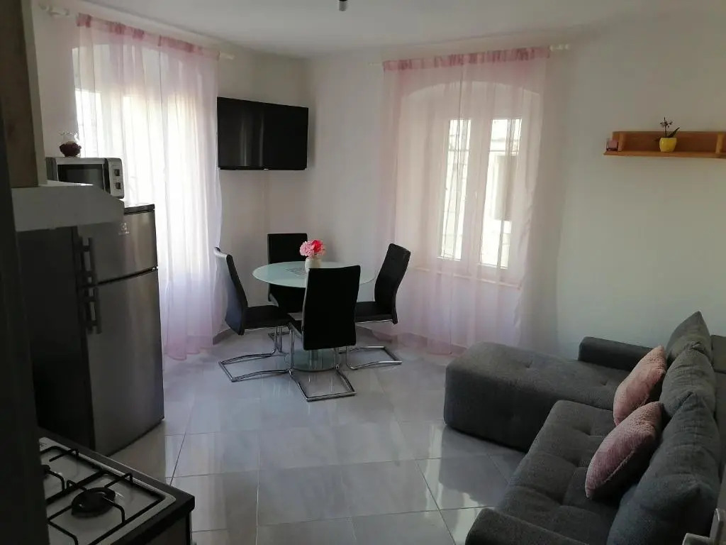 Apartment Ivana