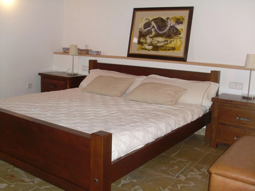 Ideal house for families Very quiet area and good access by car