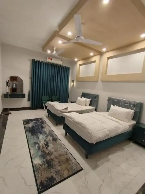 Hotel Roomi Rezidor Multan