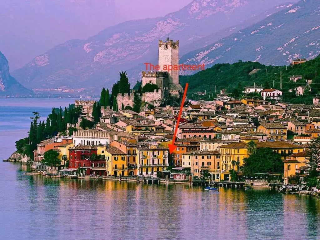 Malcesine Studio Flat Old Town Touch BESTLOCATED