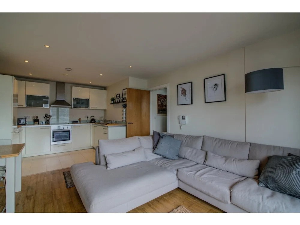 Spacious & Modern, 2BR in Manchester City Centre