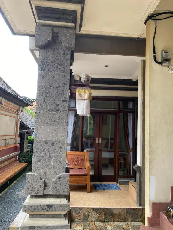 Lilir House